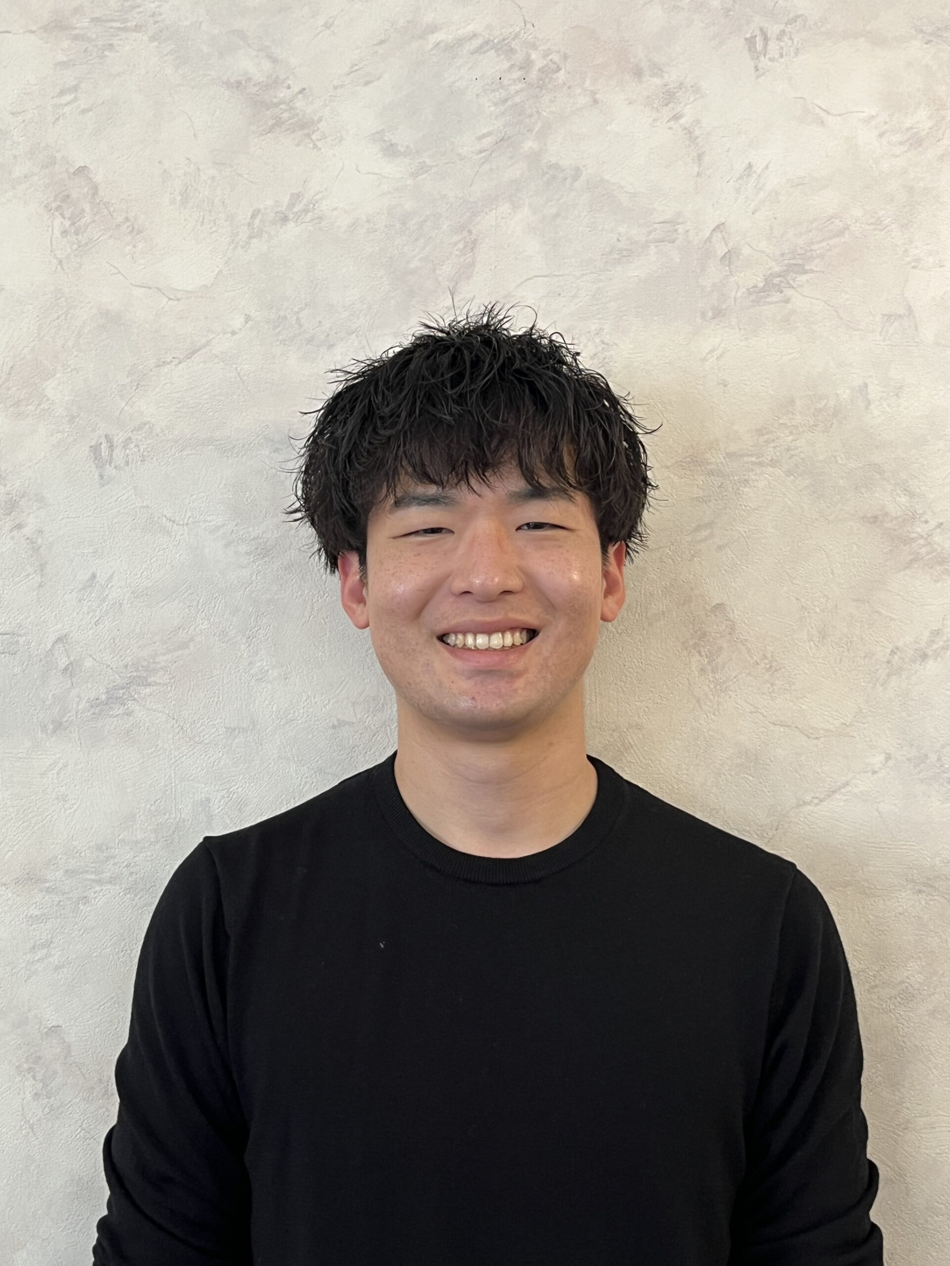 Naoki Yoshida (ELS, Japanese, Bible)
B.S. Business Hosei Univ. Seikei Seminary